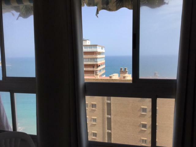 Apartamento En Albufereta Con Vistas Al Mar Apartment Alicante Ngoại thất bức ảnh